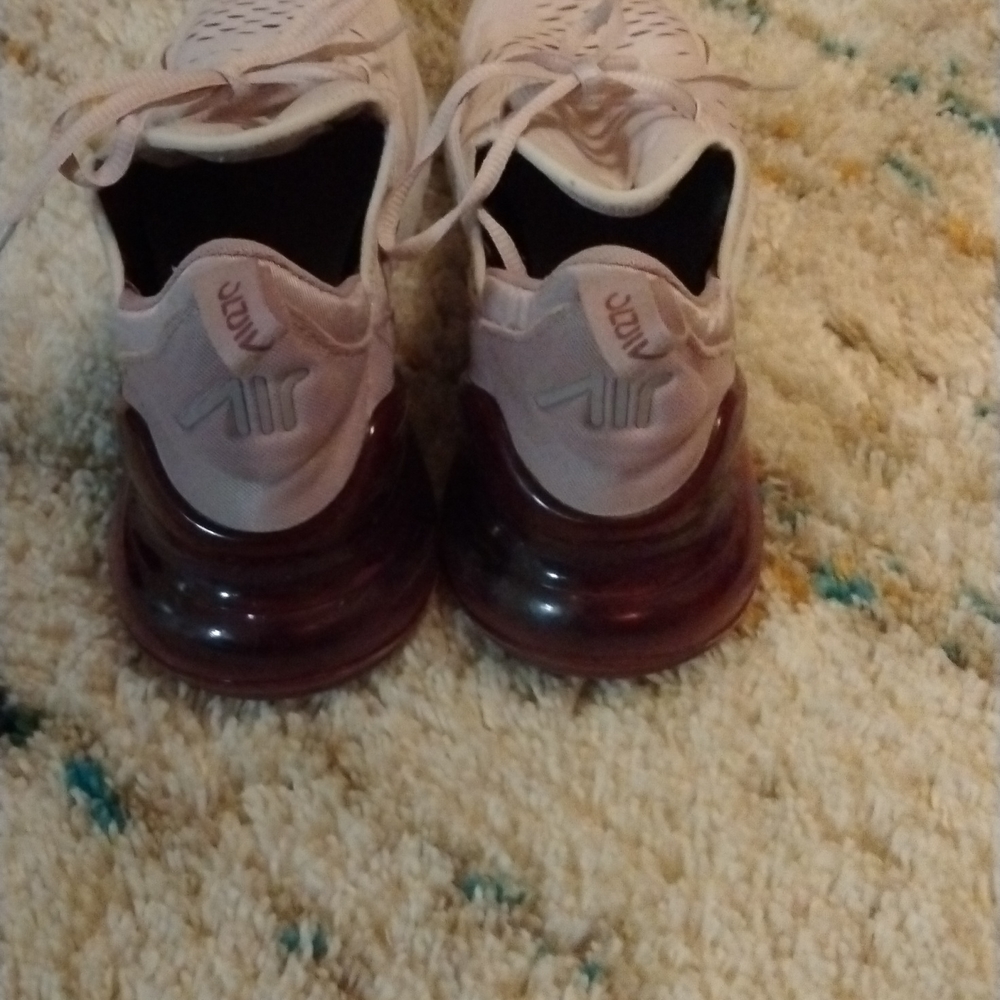 Nike shoes rose pink a wine